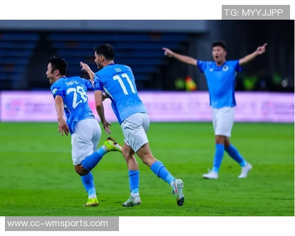 上海申花主场战平大连英博10月31日再迎深圳新鹏城挑战 上海申花主场战平大连英博10月31日再迎深圳新鹏城挑战