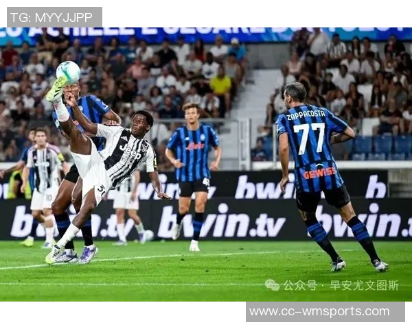 孔塞桑伊尔迪兹华丽过人连连挑战防线前者射门被挡精彩瞬间引发全场欢呼