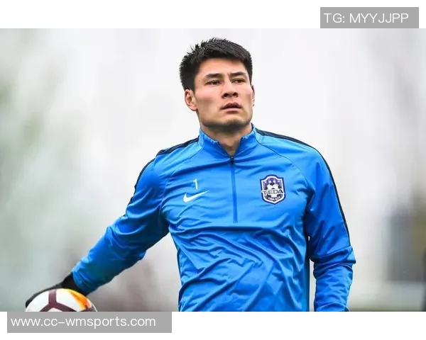 杜佳32岁在海港五季出场仅45分钟却收获三冠一杯的传奇故事 杜佳32岁在海港五季出场仅45分钟却收获三冠一杯的传奇故事